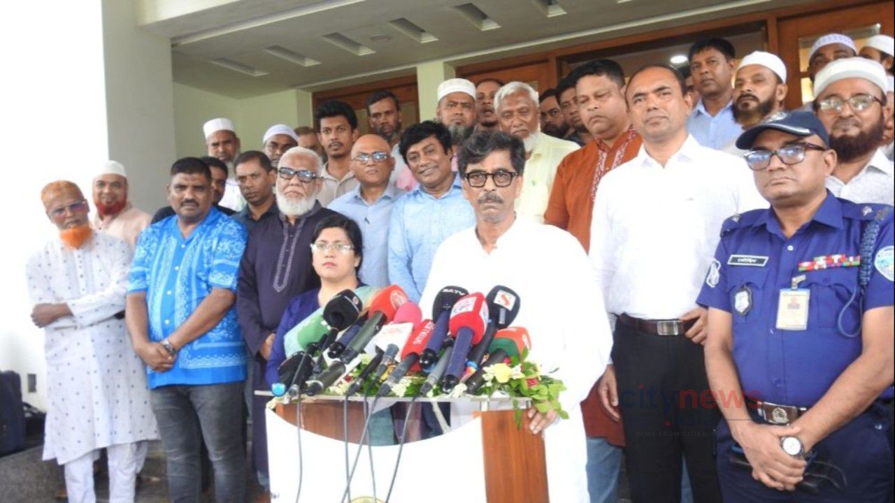 জলবায়ু মোকাবিলায় নতুন ধানের জাত উদ্ভাবনে জোর দিচ্ছে সরকার: কৃষিমন্ত্রী