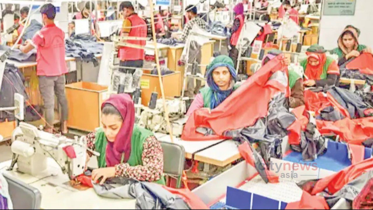 দুই মাসে পোশাক রপ্তানি আয় ৭৫০ কোটি ডলার, প্রবৃদ্ধি ৫.১২%
