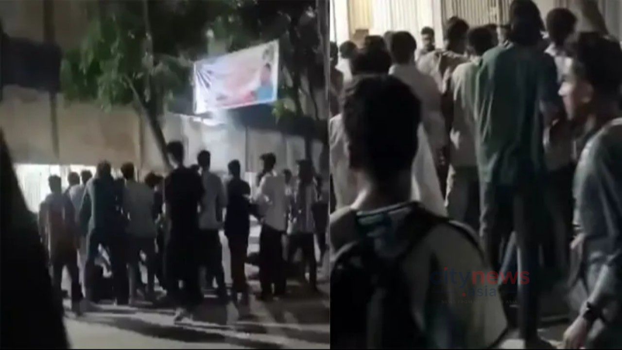 কনসার্ট শেষে জবি ছাত্রদলের দুই পক্ষের সংঘর্ষ, আহত ৩